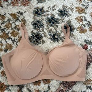 Seamless Nude Bra